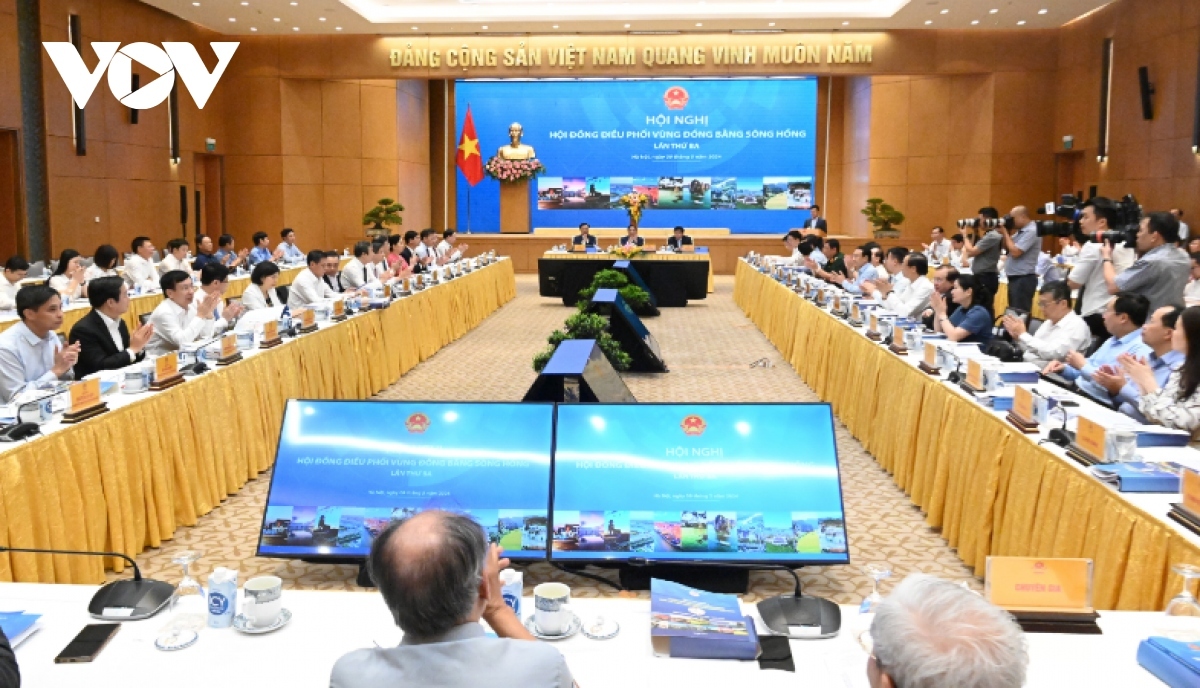 PM chairs Red River Delta Region Coordinating Council’s meeting
